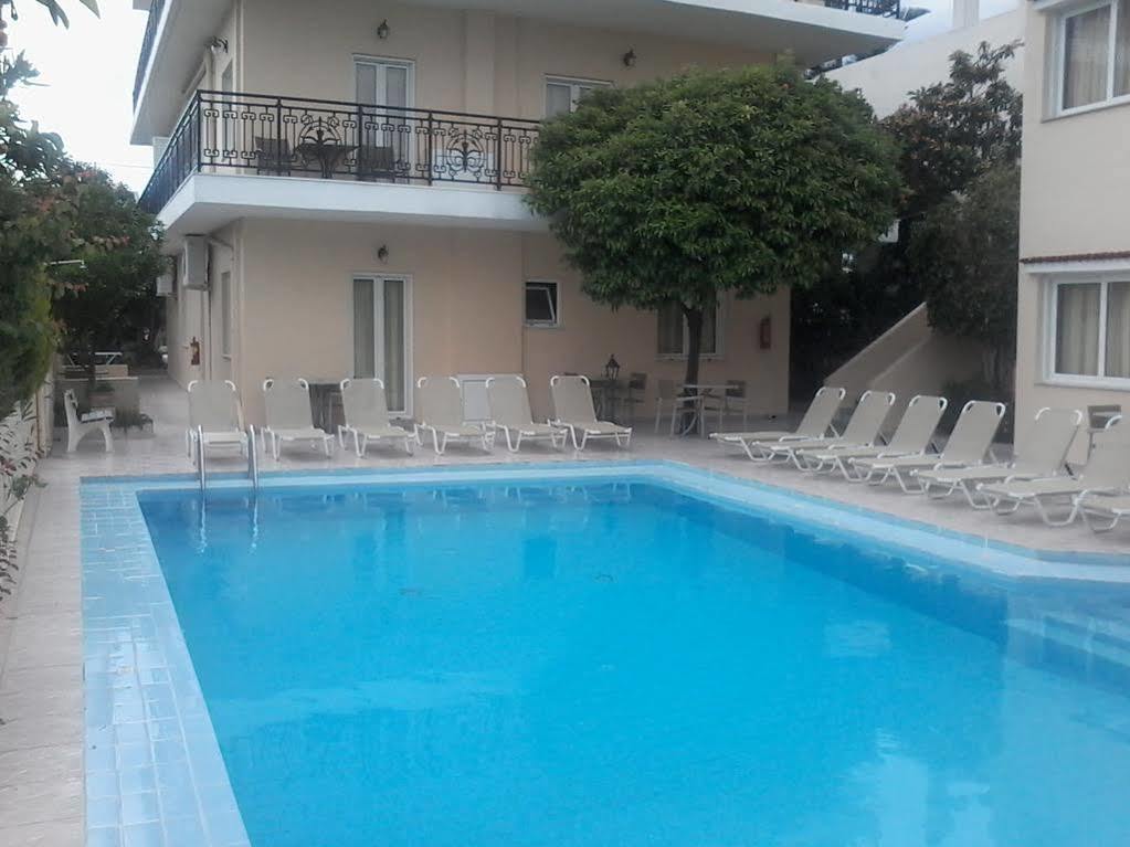 Aparthotel Okeanis II Kato Daratso Exterior foto